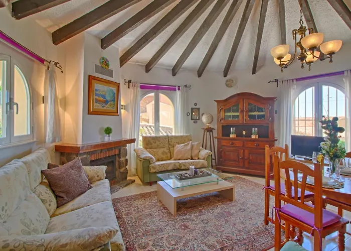 Estrella By Interhome Calp